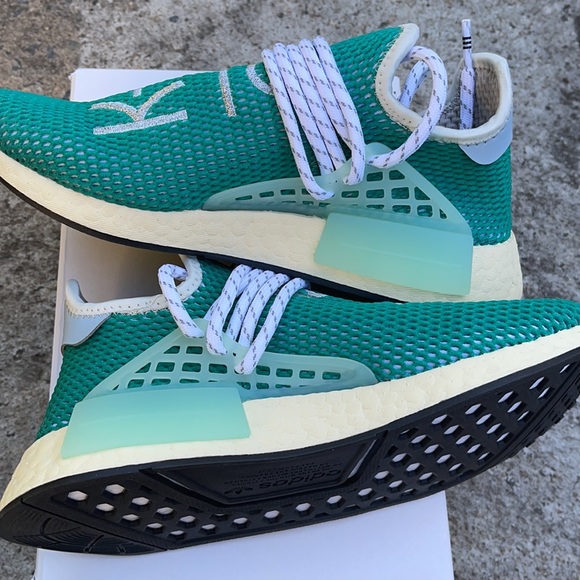 ADIDAS NMD Hu PHARRELL Dash Green 💯 Authentic - Picture 5 of 12